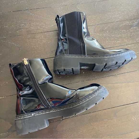 River Island Wide Fit Chunky Black Patent Chelsea Boots Size 39 - Picture 4 of 14